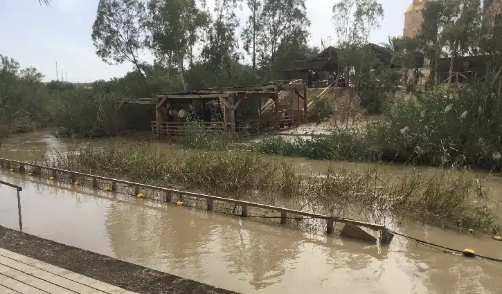 Lieu du Passage du Jourdain à Yeri’ho par Yeoshu’a et les Bne Israël le 10 Nissan 2488